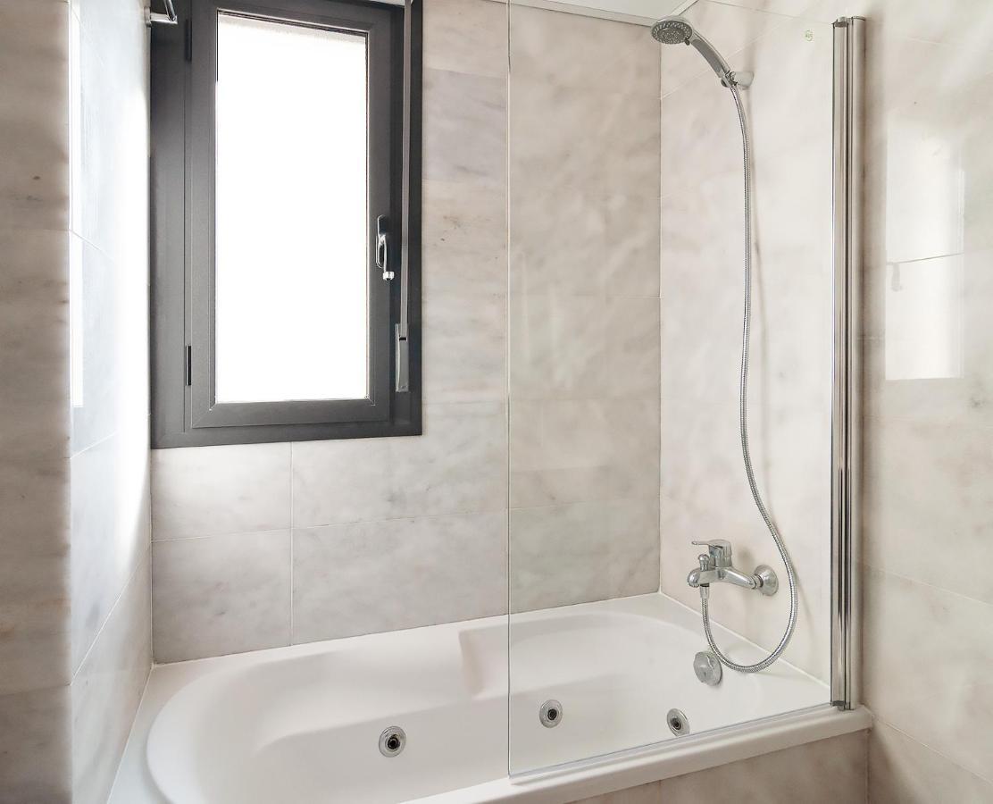 Apartment & Pool Sant Salvador - 150m From Sea