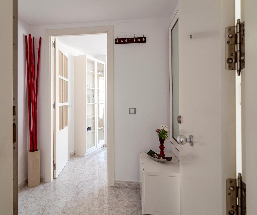 Apartment & Pool Sant Salvador - 150m From Sea Coma-ruga